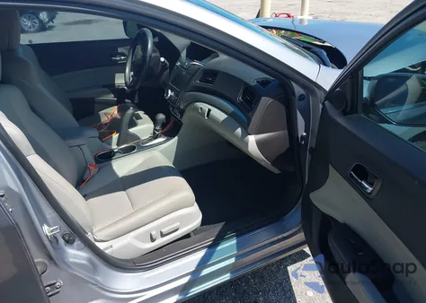 2016 Acura Ilx Premium Package/Technology Plus Package z USA, uszkodzony, nr VIN 19UDE2F76GA006894